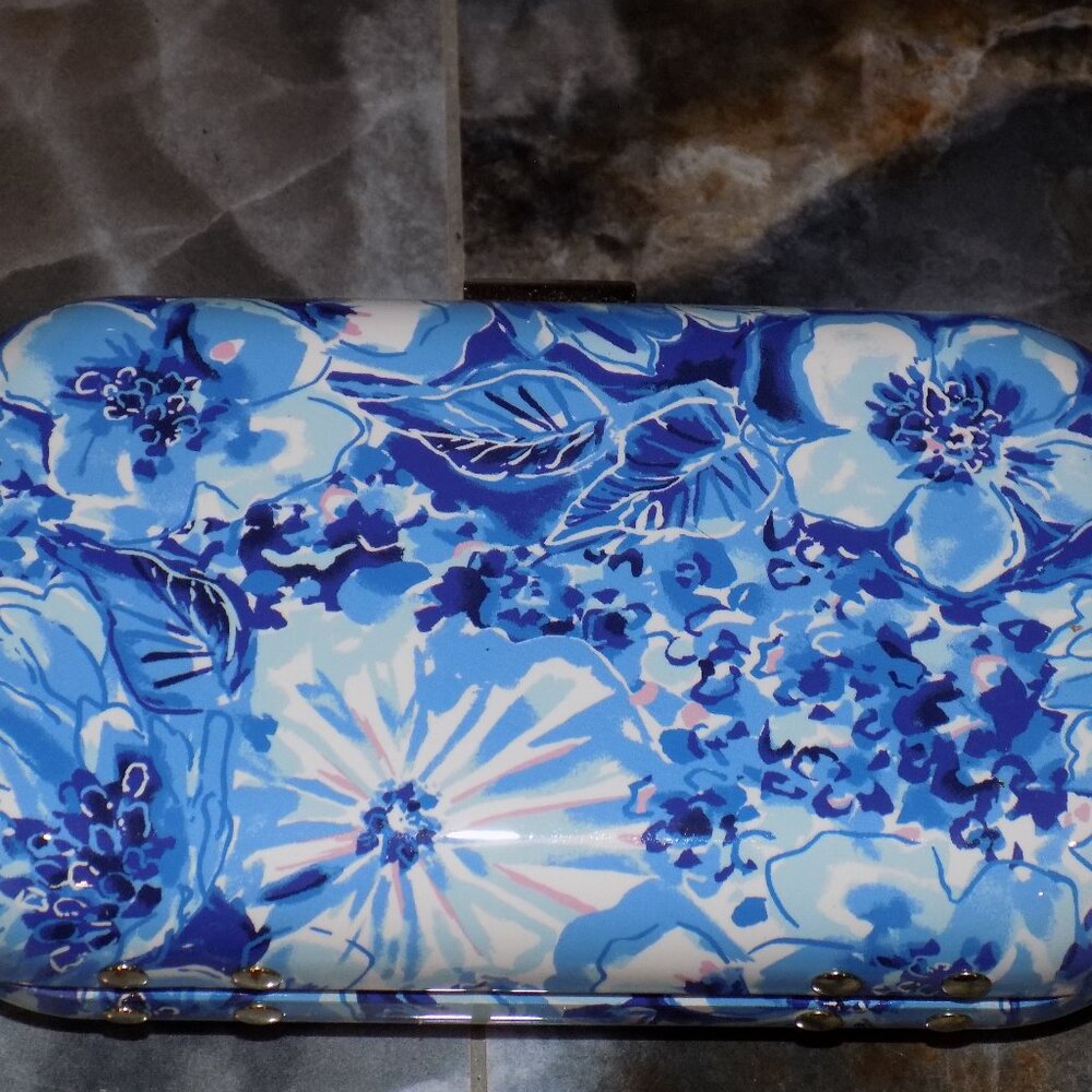 Lilly Pulitzer Coastal Blue Catch N Keep GWP Small Clutch W/Gold Strap NEW